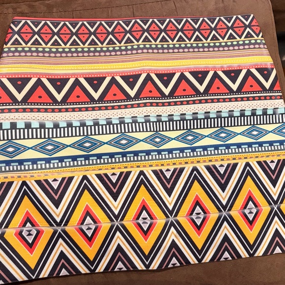 Colorful Geometric Patterned Skirt - Picture 2 of 5